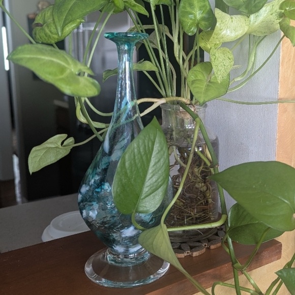 LC ROFF Vase Hand Blown Glass Teardrop Signed Swirls 9” Tall Aqua - Picture 5 of 13